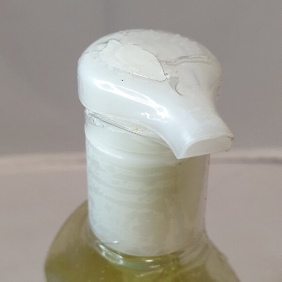 Bath & Body Works Apple Mango Deep Cleansing Hand Soap 8 FL OZ / 236 ML - Picture 3 of 4